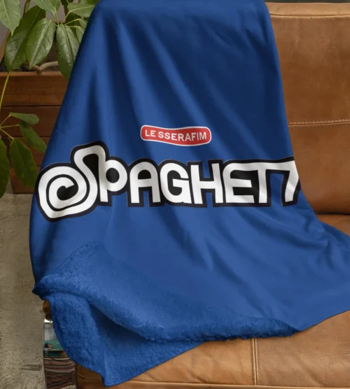Le Sserafim Spaghetti Blanket #1